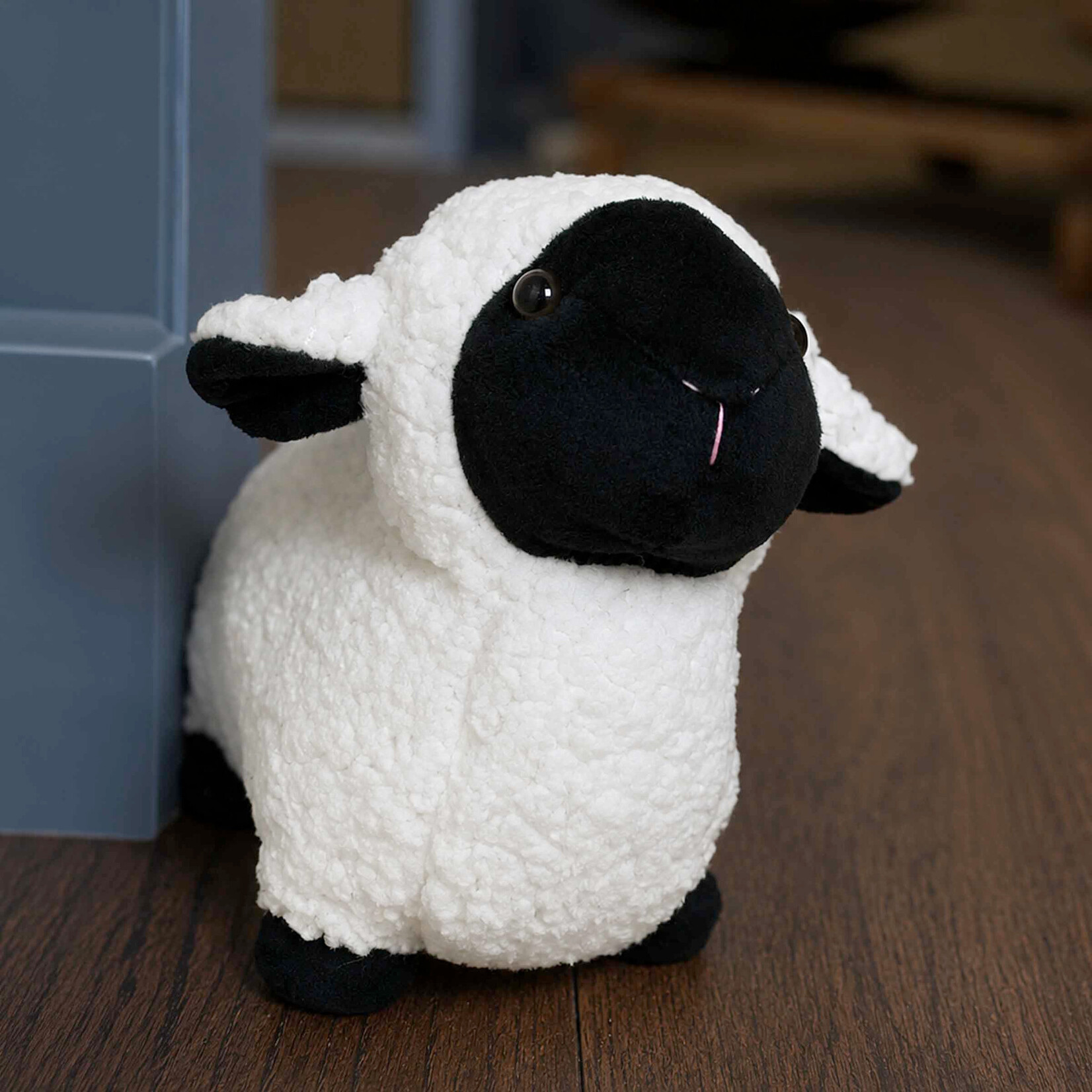 DECOR IRISH DOORSTOP - Black Sheep
