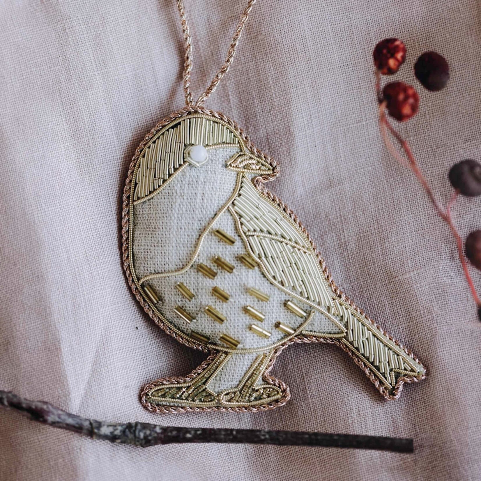 ORNAMENTS IRISH LINEN ORNAMENT - Christmas Robin