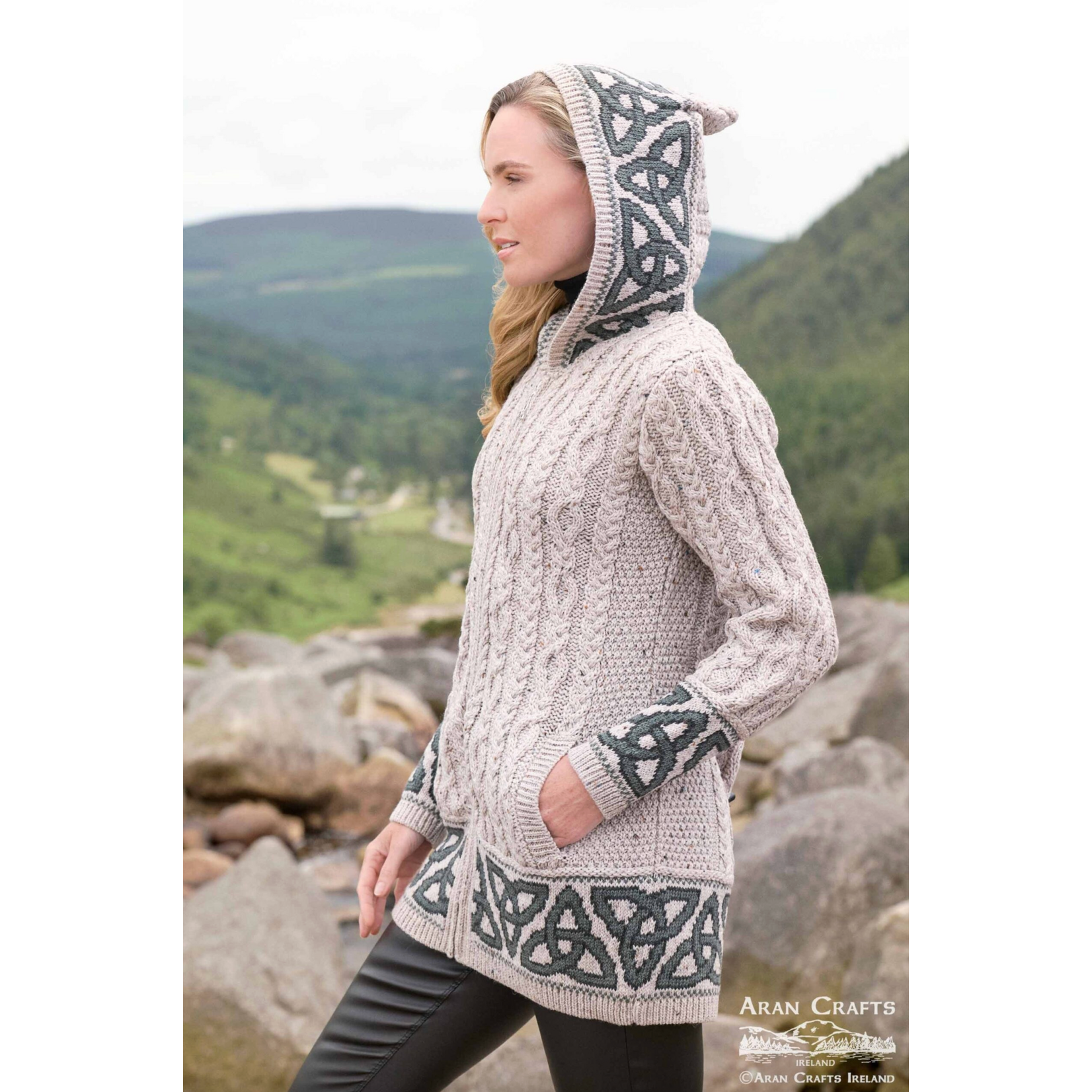 SWEATERS ST. BRIGID CELTIC JACQUARD HOODED COAT - Oatmeal