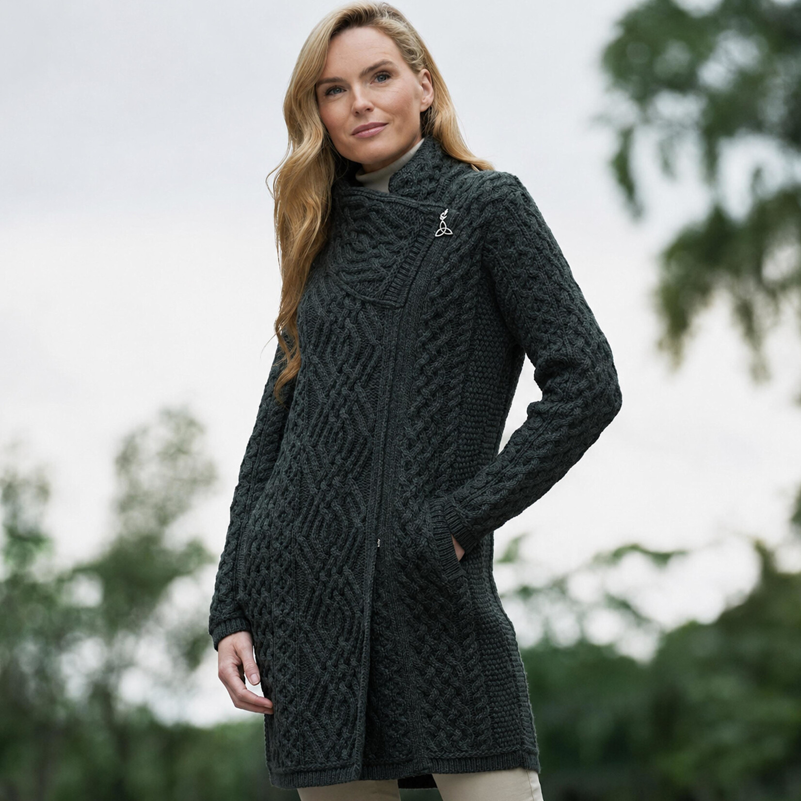 SWEATERS LIFFEY SIDE ZIP COAT  - Army Green
