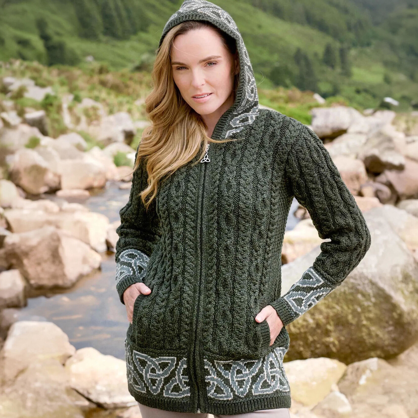 SWEATERS ST. BRIGID CELTIC JACQUARD HOODED COAT - Army Grn