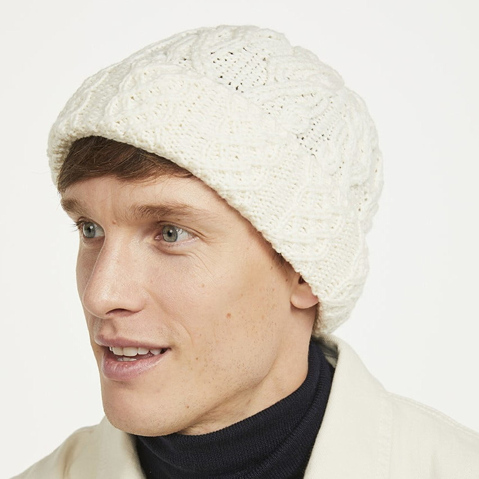 CAPS & HATS ARAN TRELLIS BEANIE HAT