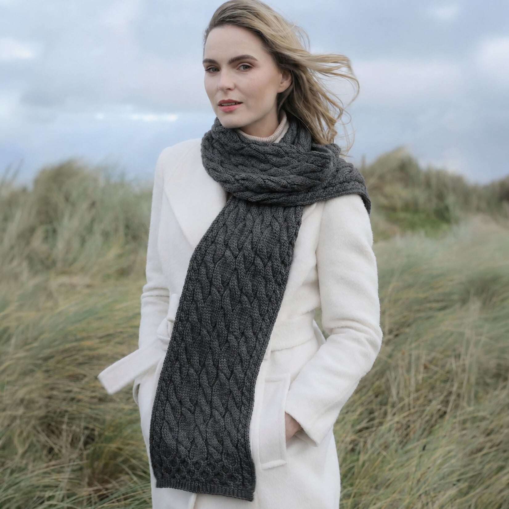 ACCESSORIES ARAN MERINO KNIT SCARF - Slate Grey
