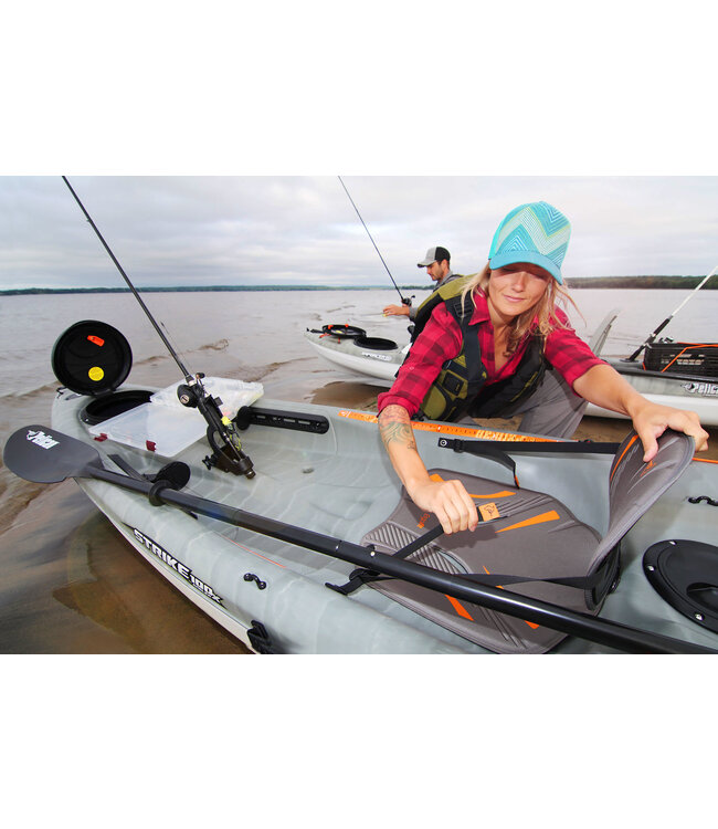 Pelican Pelican Swivel Rod Holder