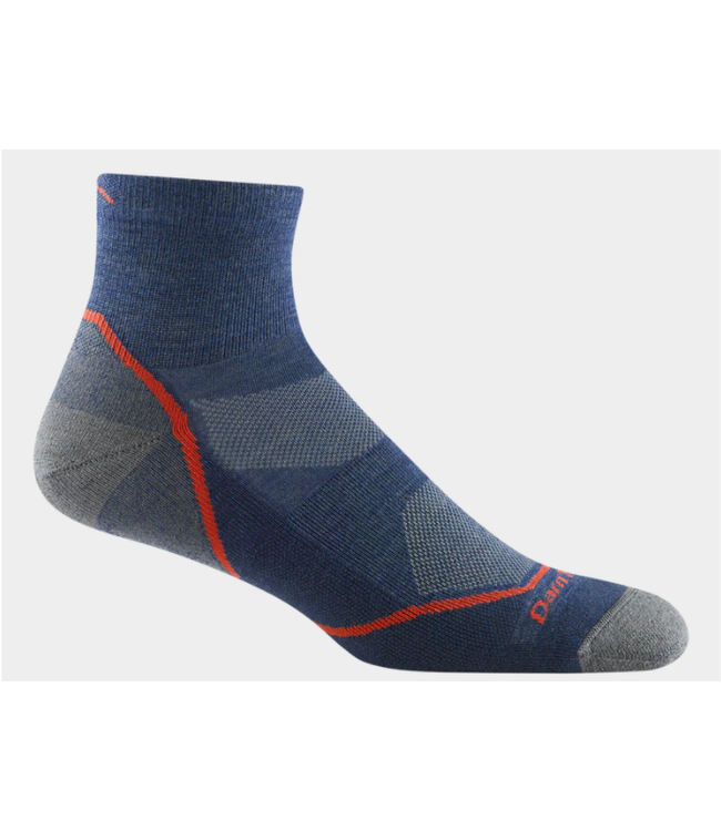 Darn Tough Darn Tough Men's Light Hiker Quarter Lightweight Hiking Sock - 1991M