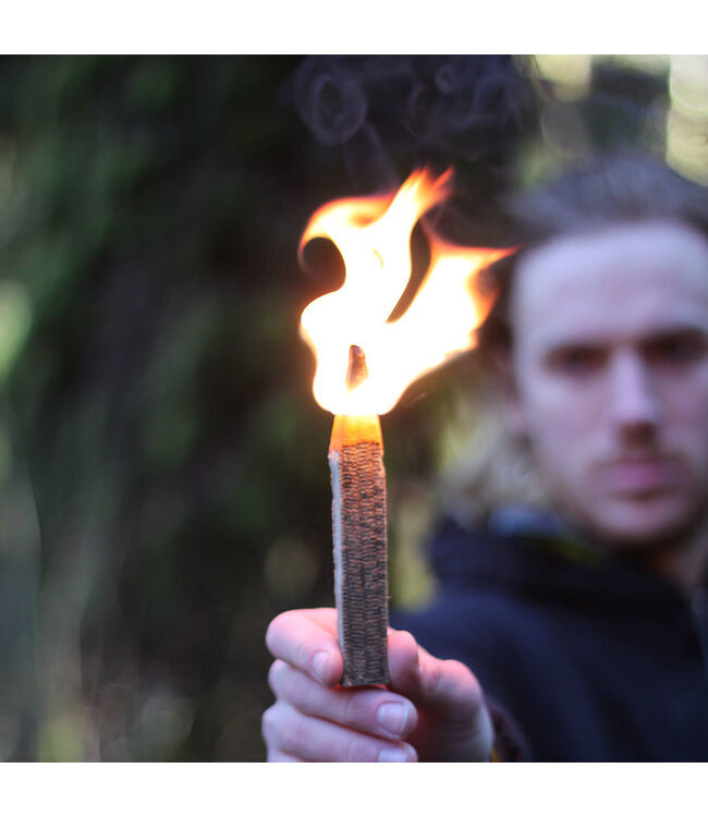 UCO UCO Behemoth Stormproof Sweetfire - Strikeable Fire Starter