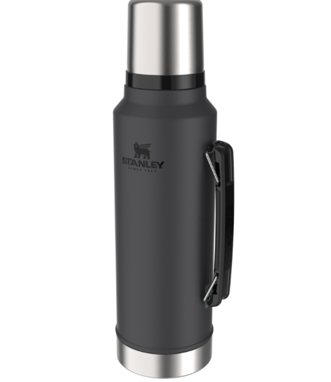 Stanley Stanley Classic 1.5 Quart Vacuum Bottle