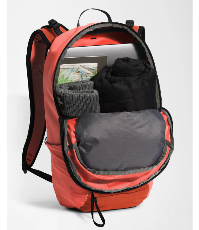 The North Face The North Face Basin 18 Daypack