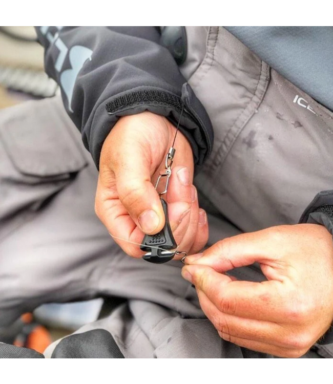 Line Cutterz Line Cutterz Zipper Pull