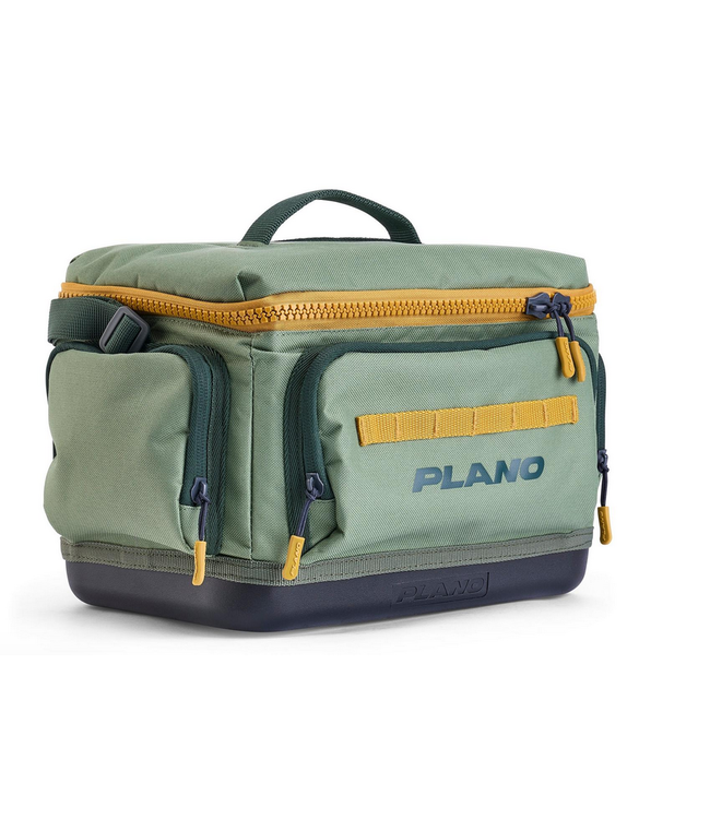 Plano Plano Weekend Series 3700 Case Moss Incl.(2) #3700 Stowaway