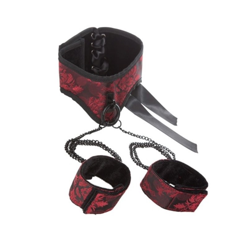 CALIFORNIA EXOTIC SCANDAL POSTURE COLLAR WITH CUFFS