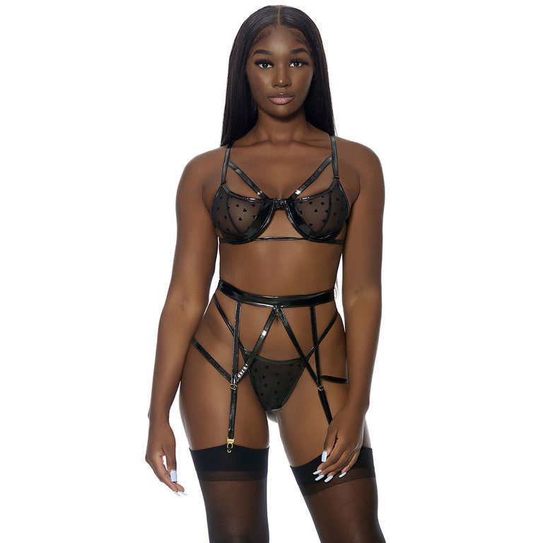 FORPLAY TAKE TO HEART LINGERIE SET