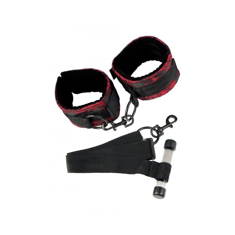 CALIFORNIA EXOTIC SCANDAL OVER THE DOOR CUFFS