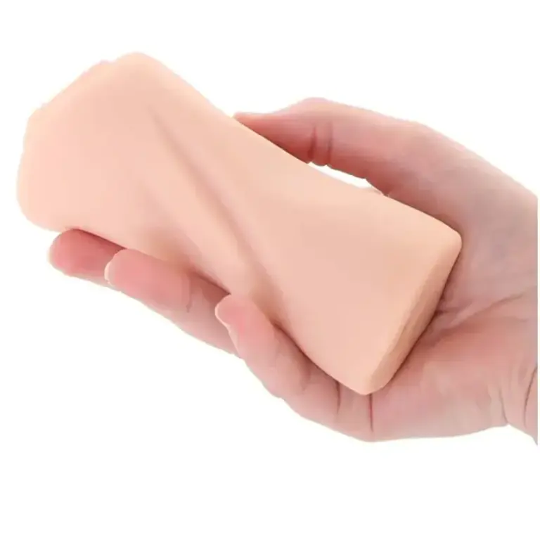 COUSINS GROUP LISA ANN - PUSSY STROKER