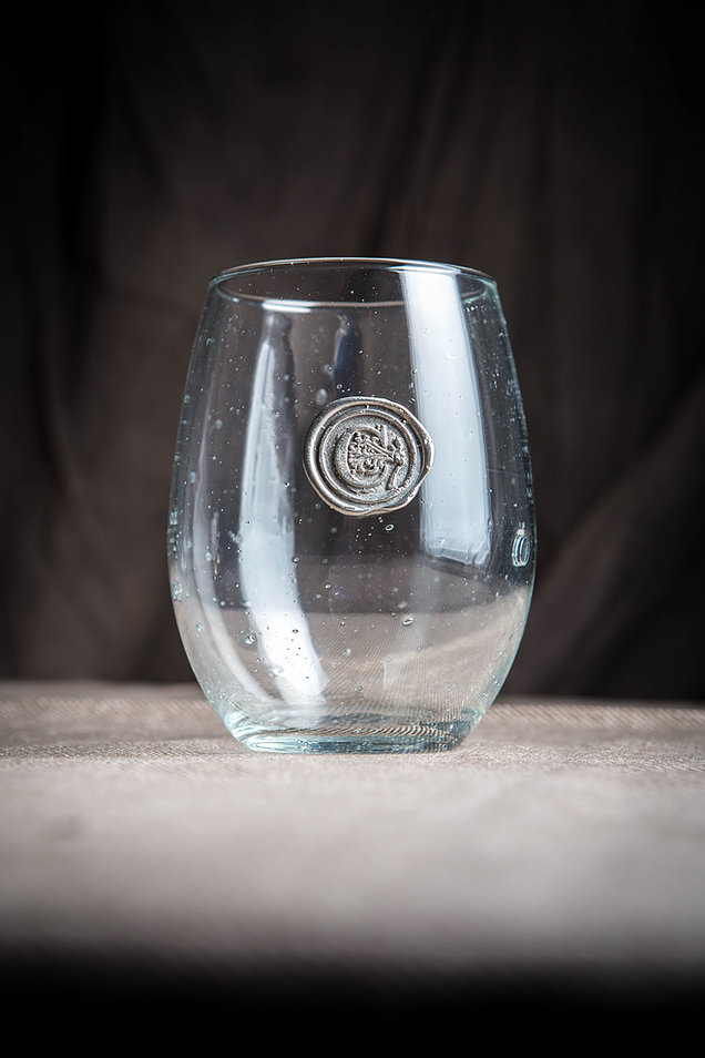 jubilee plastic wine glasses