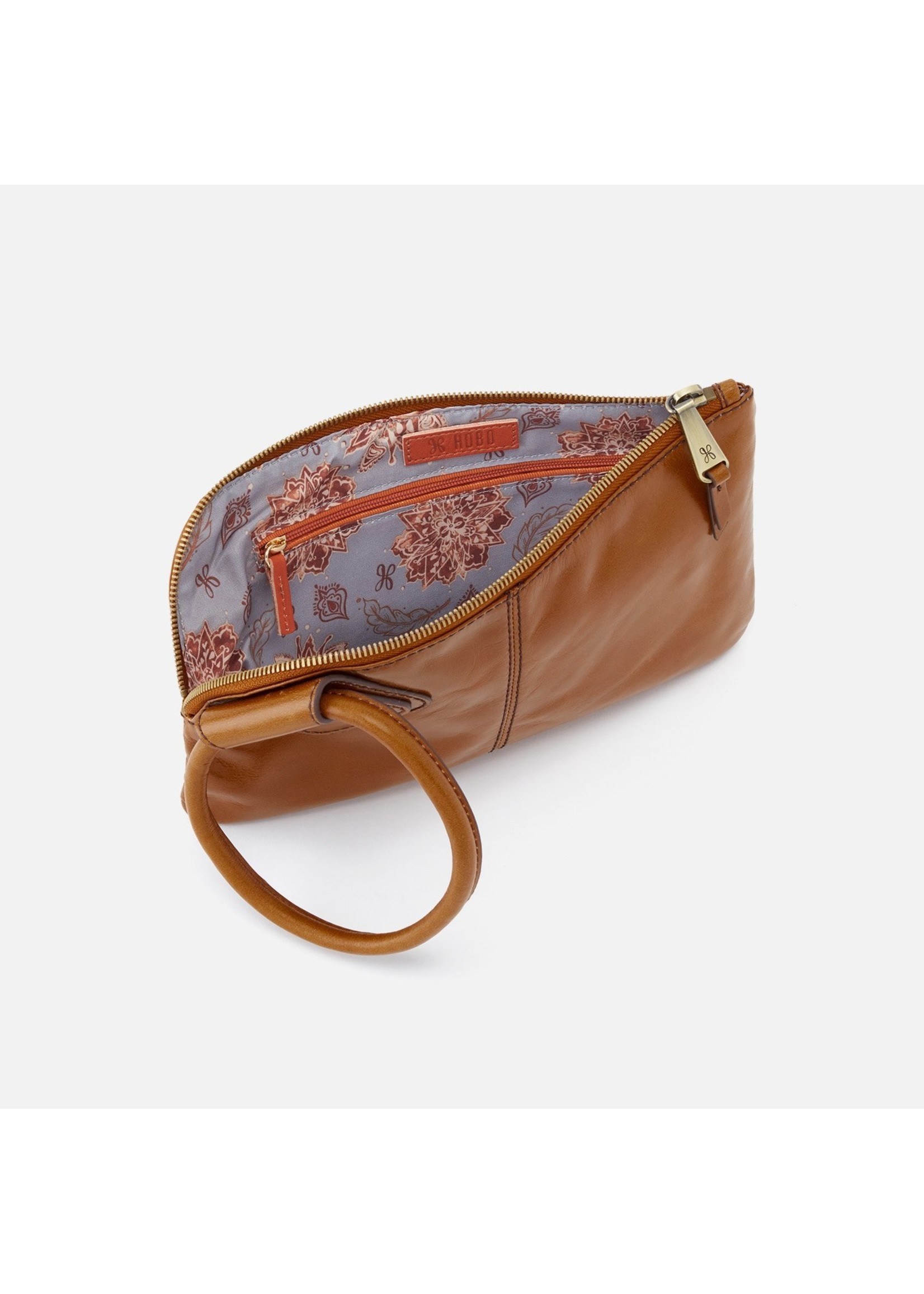 hobo Sable Wristlet - Truffle