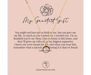Greatest Gift Circle Necklace - ElleB gifts