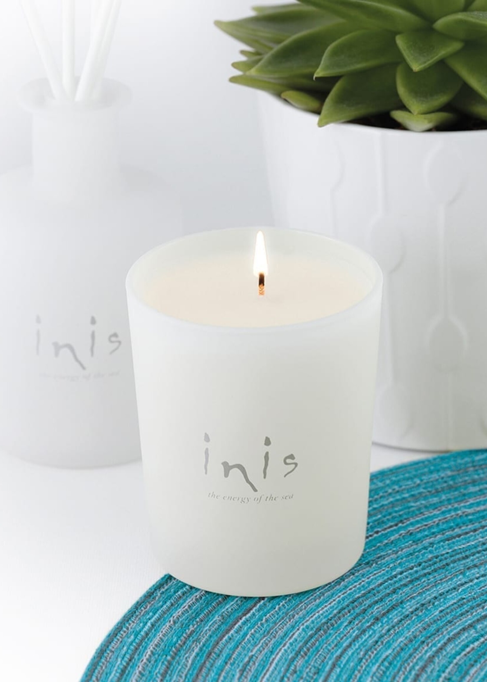 inis Inis Scented Candle 6.7 oz