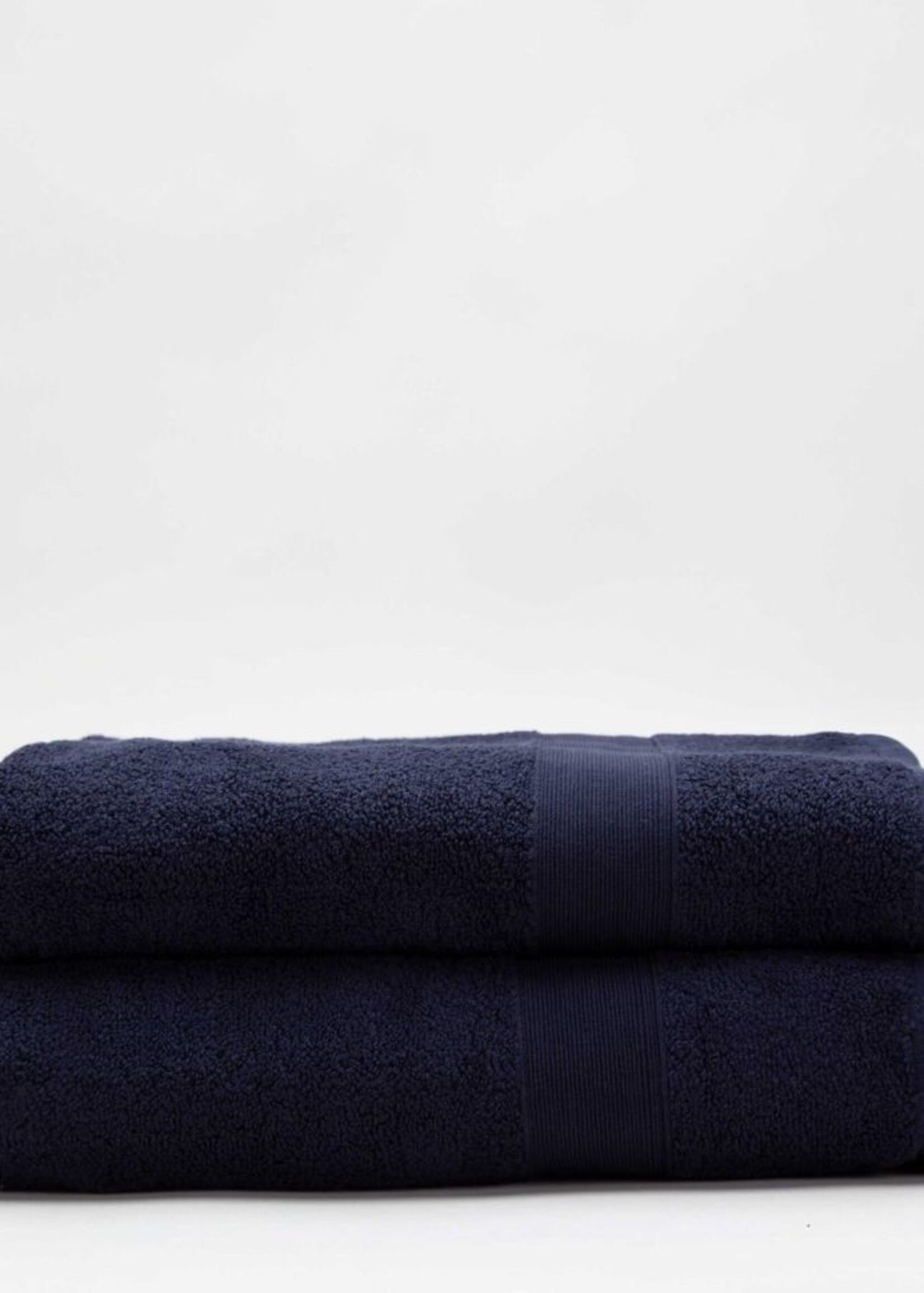 CB Station Set of 2 Navy Monogrammed Cotton Bath Towels