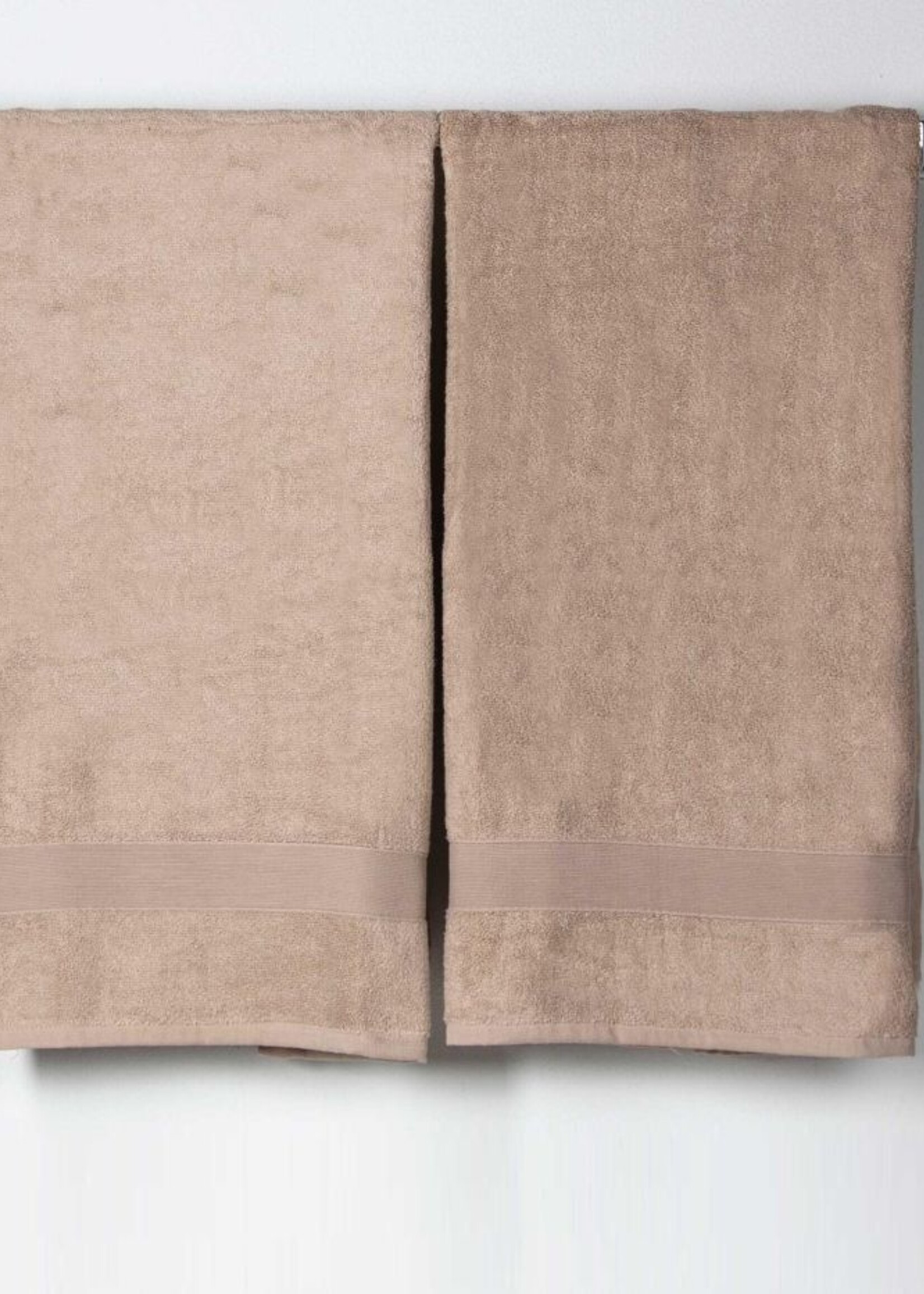 CB Station Set of 2 Taupe Monogrammed Cotton Bath Towels