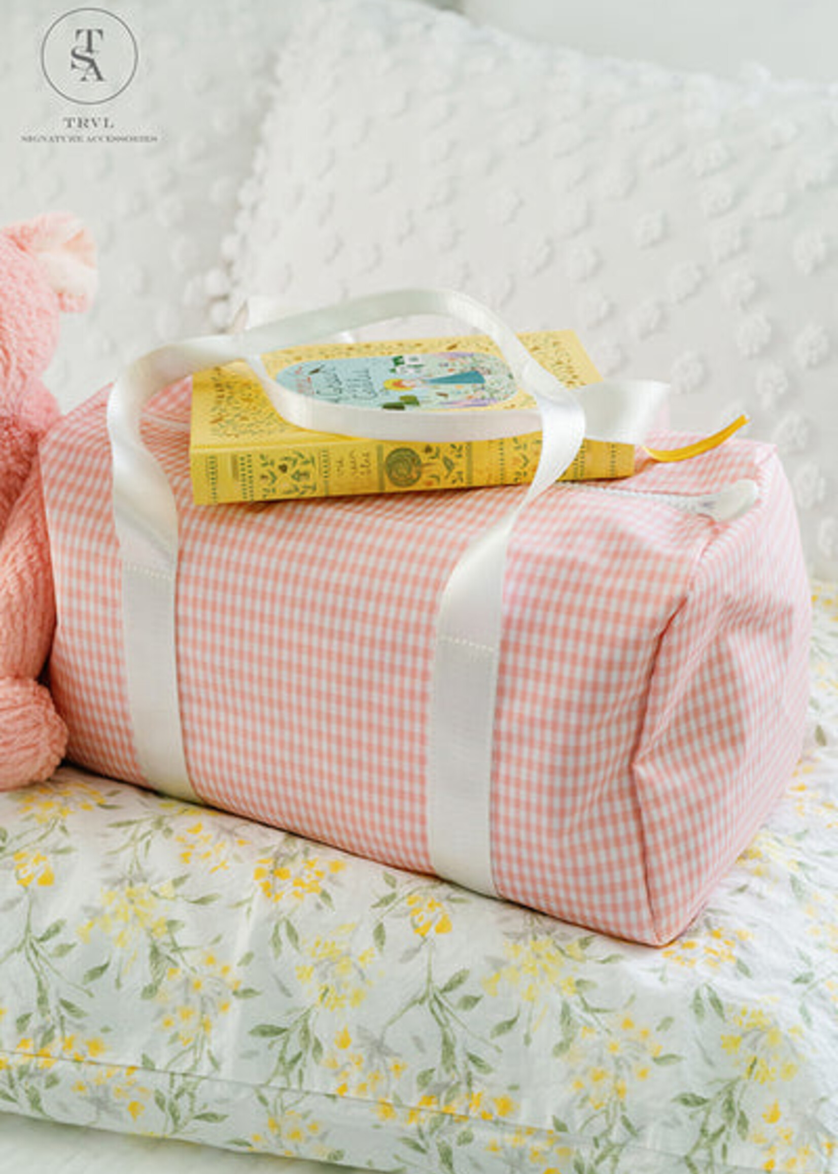 TRVL DESIGN Mini Packer - Gingham Pink