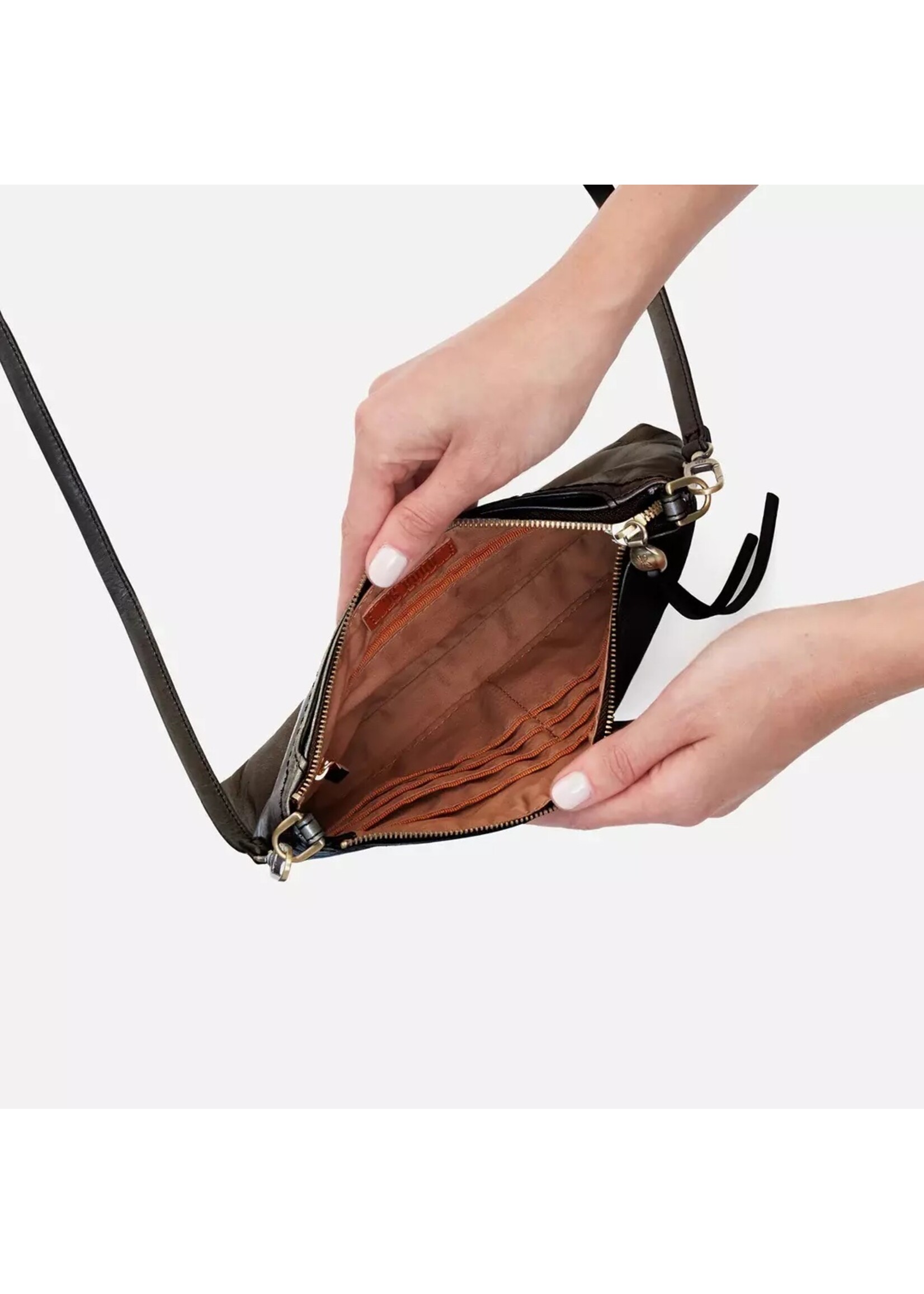 hobo Darcy Crossbody Black