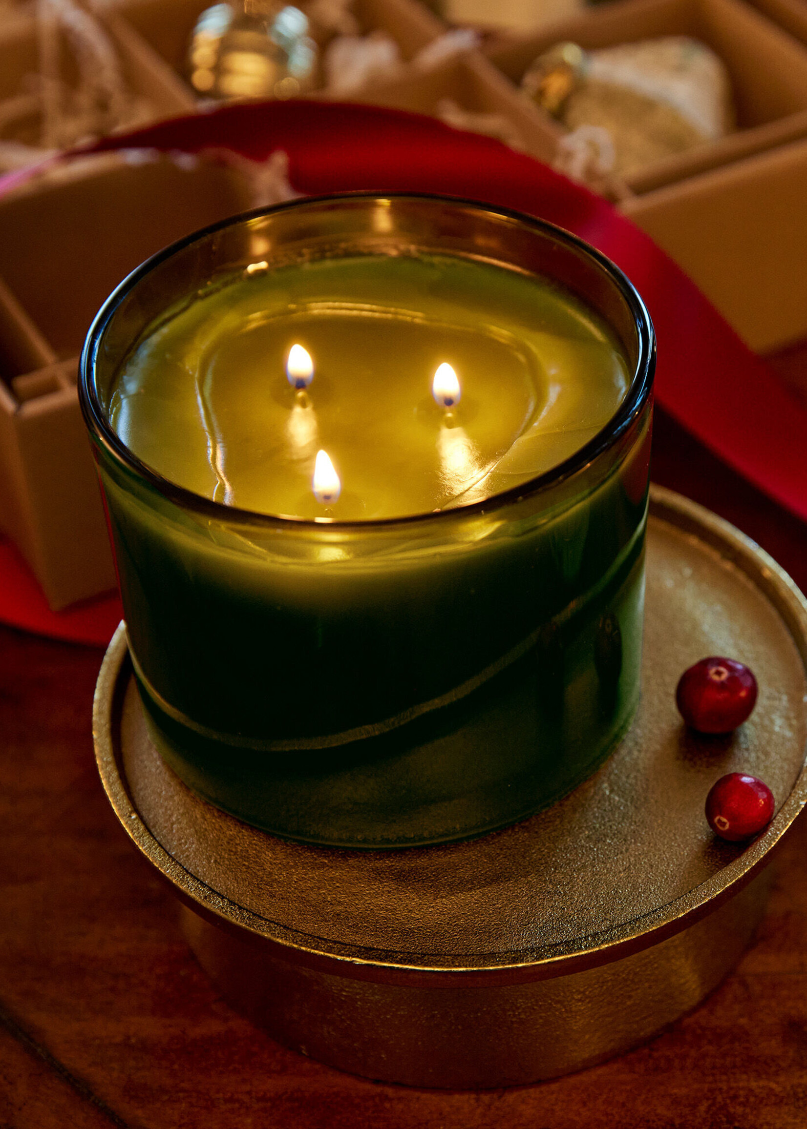 Thymes Frasier Fir Poured Candle , Green 3-Wick
