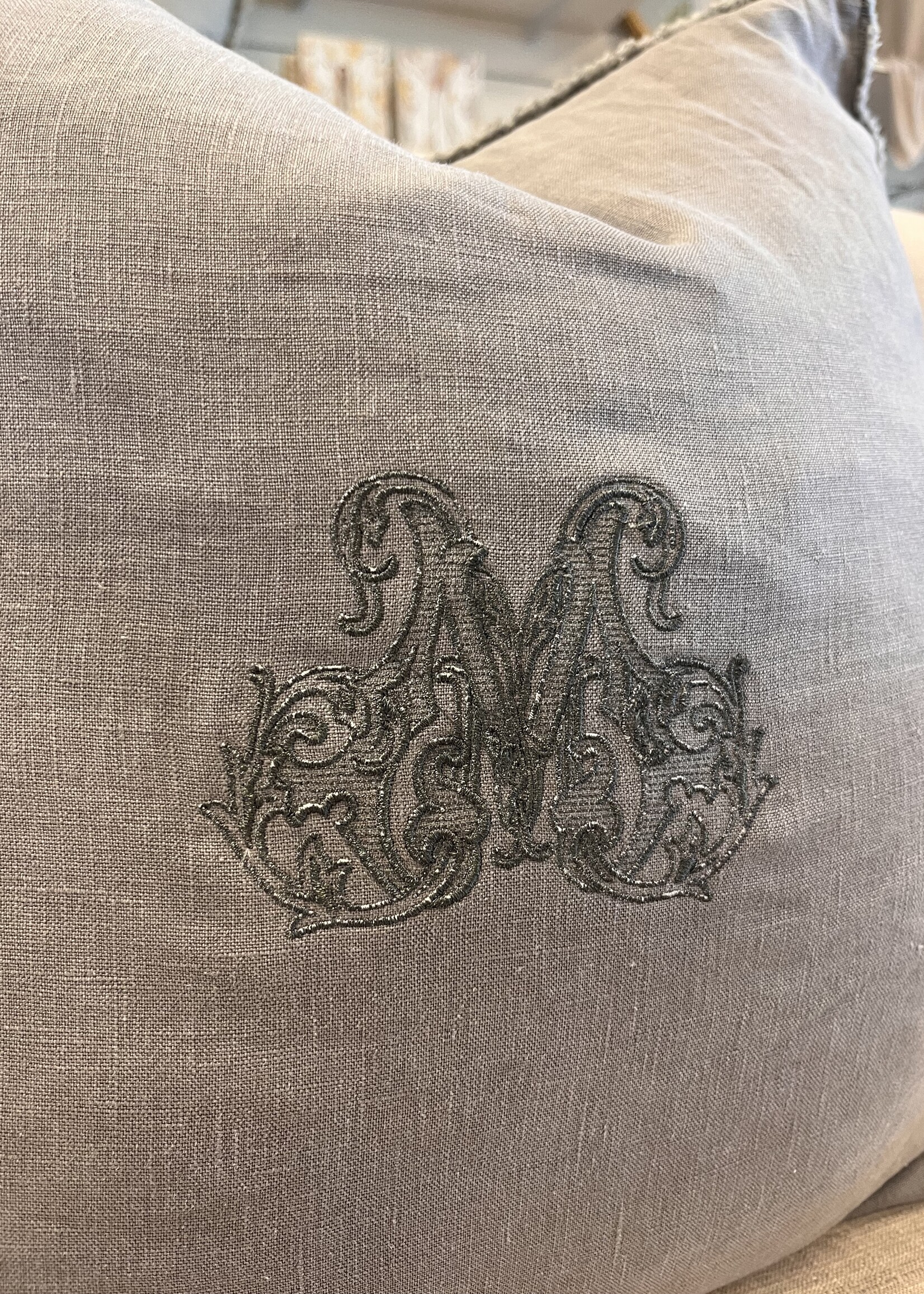 Saro Trading Company Fringed 100% Linen Pillow - Pewter