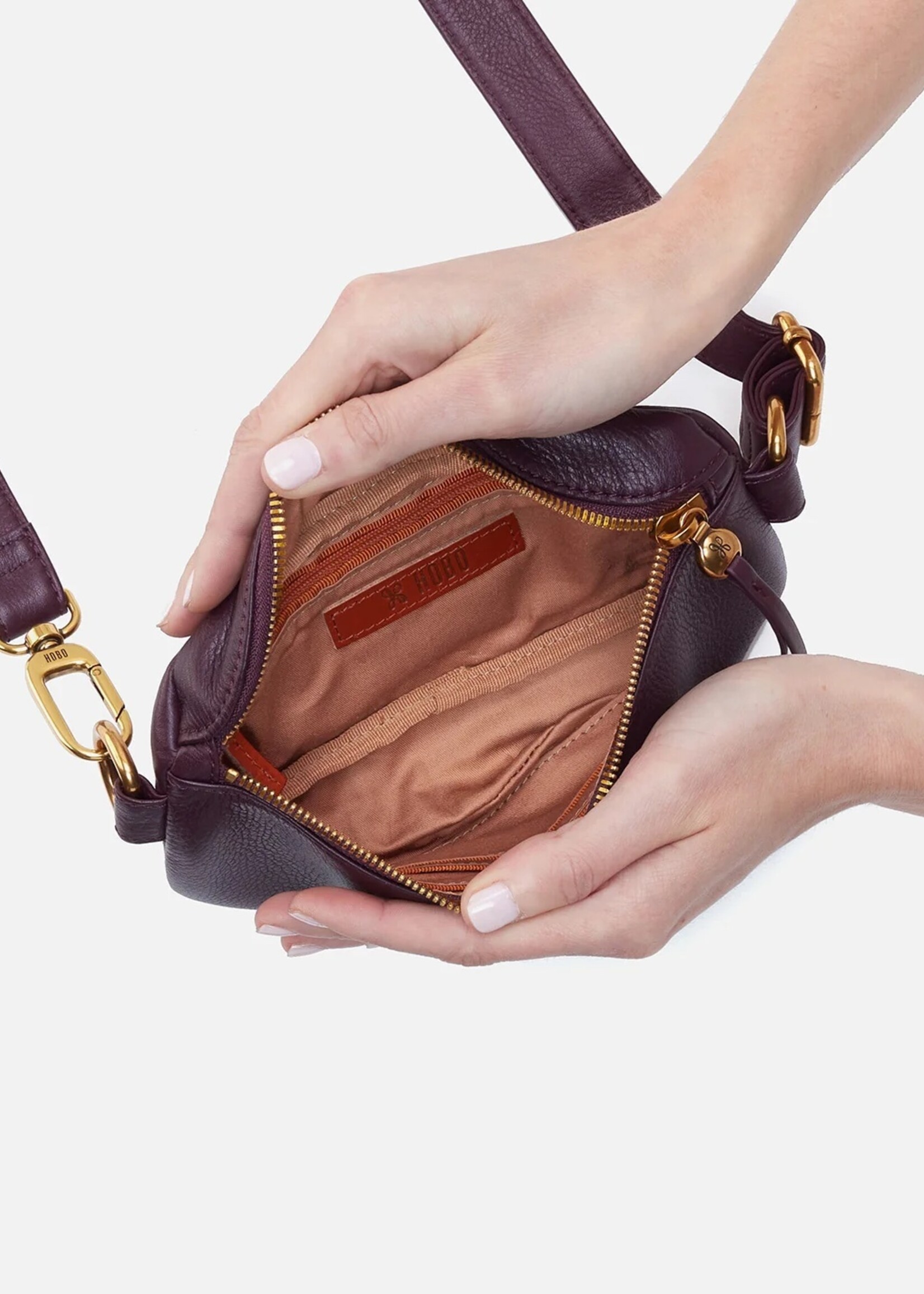 hobo Fern Belt Bag - Ruby Wine