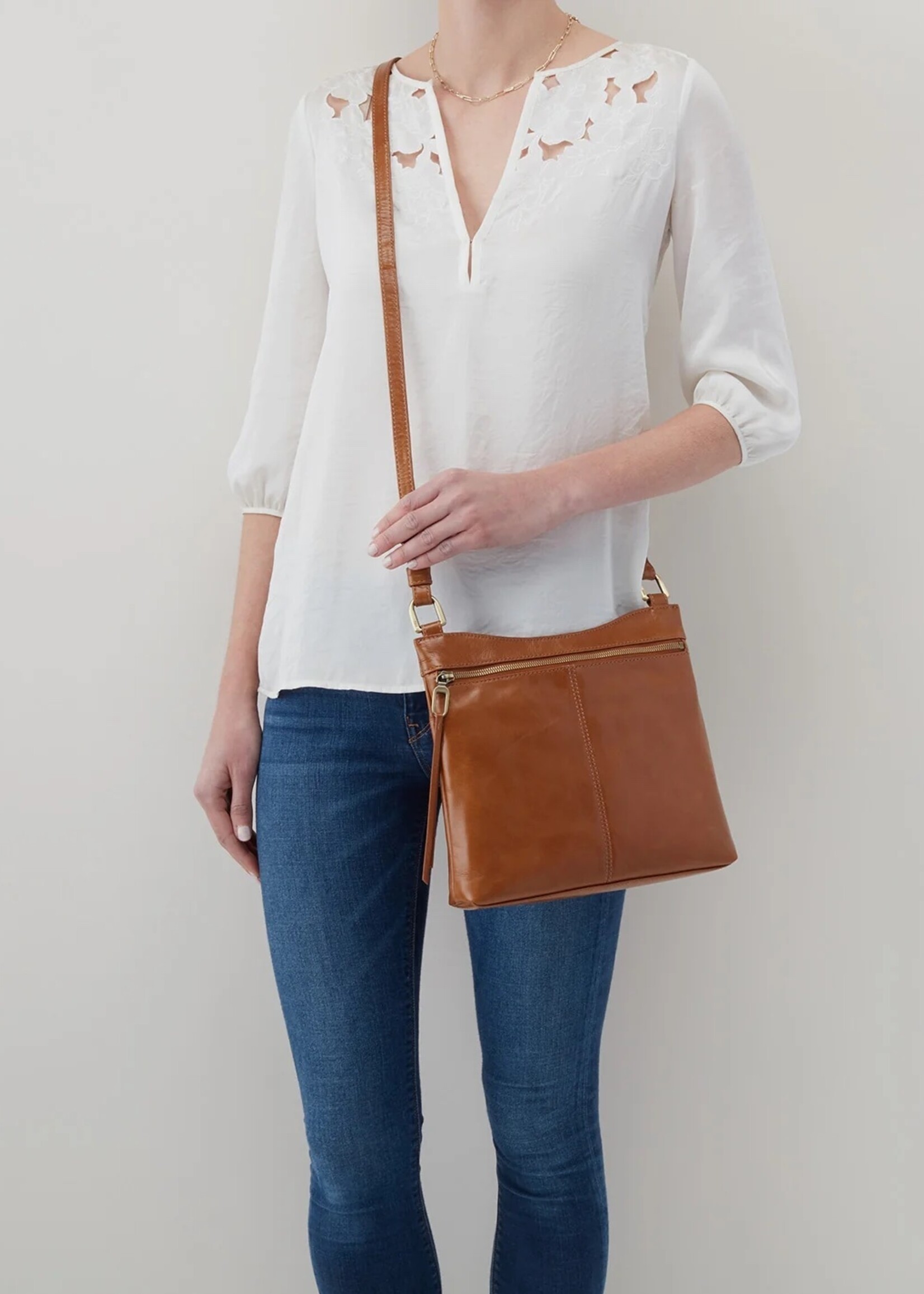 hobo Cambel Crossbody - Natural