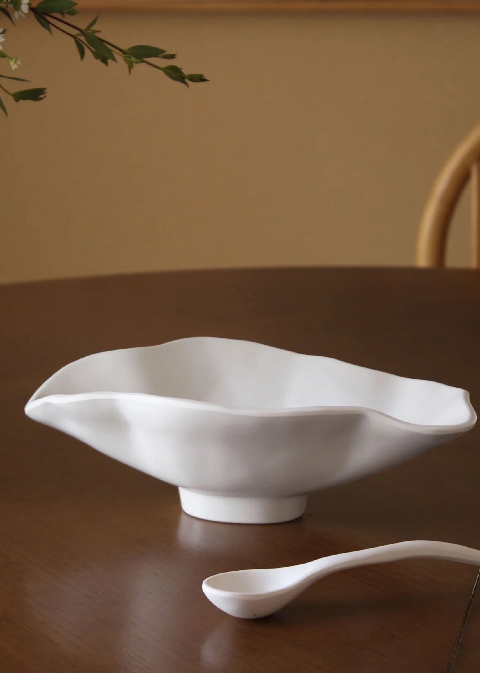 beatriz ball Vida Nube Small Oval Bowl with Spoon