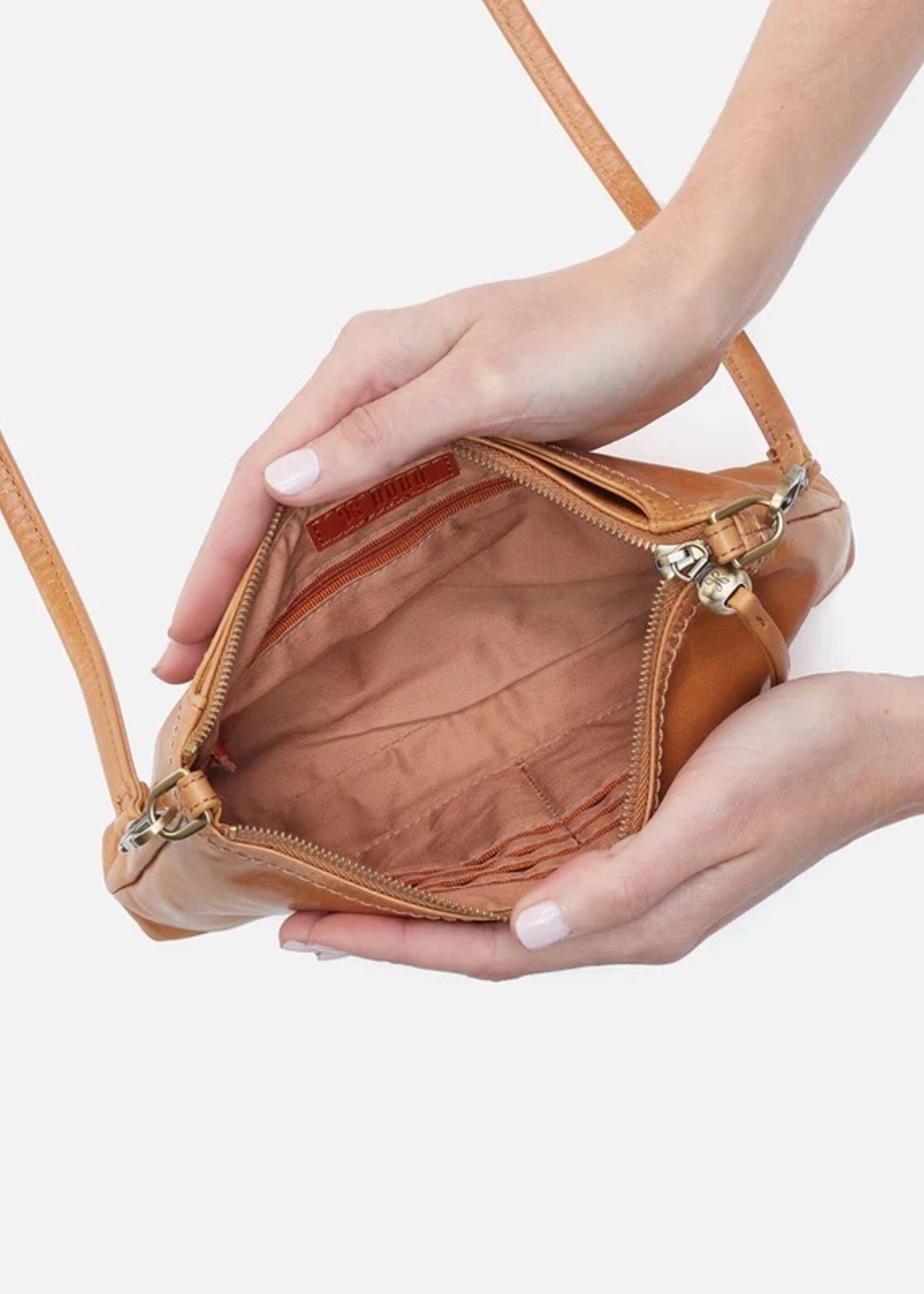 hobo Darcy Convertible Crossbody - Natural