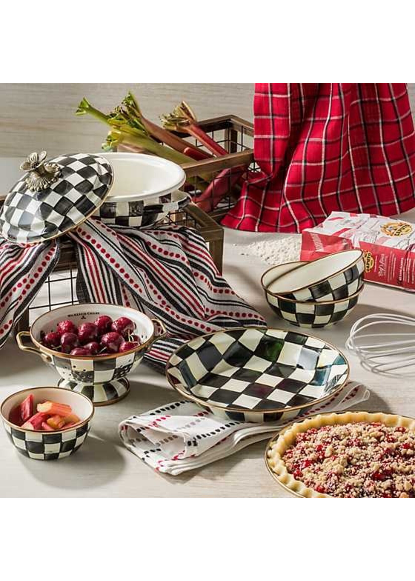 Mackenzie-Childs Courtly Check Pie Plate