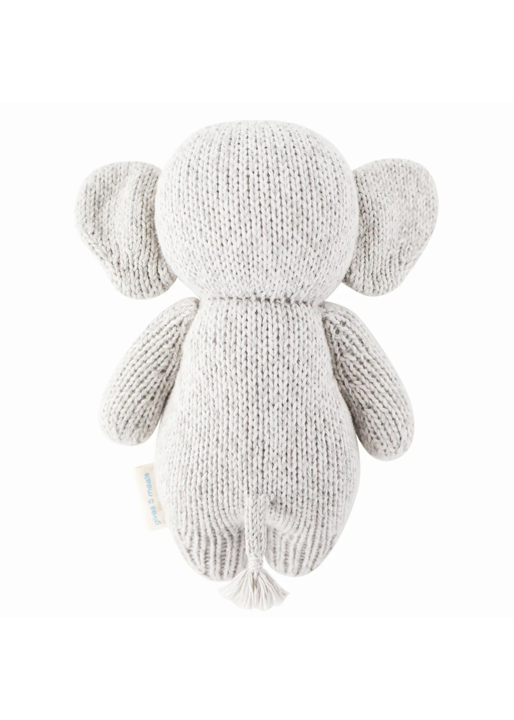 cuddle + kind Baby Elephant