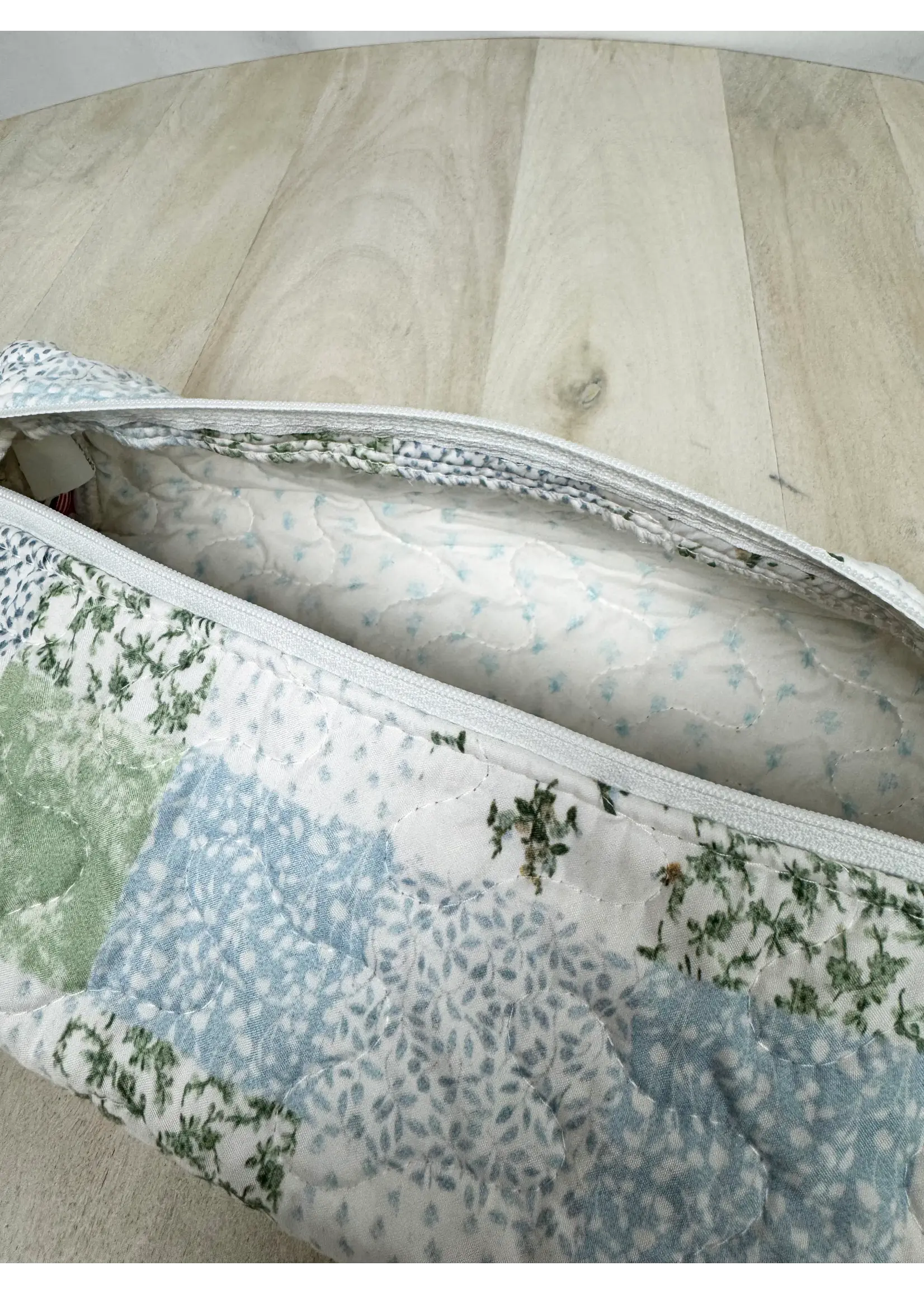 Ida Mae Home Waverly Patchwork Blue Quilted Hot Tool Bag