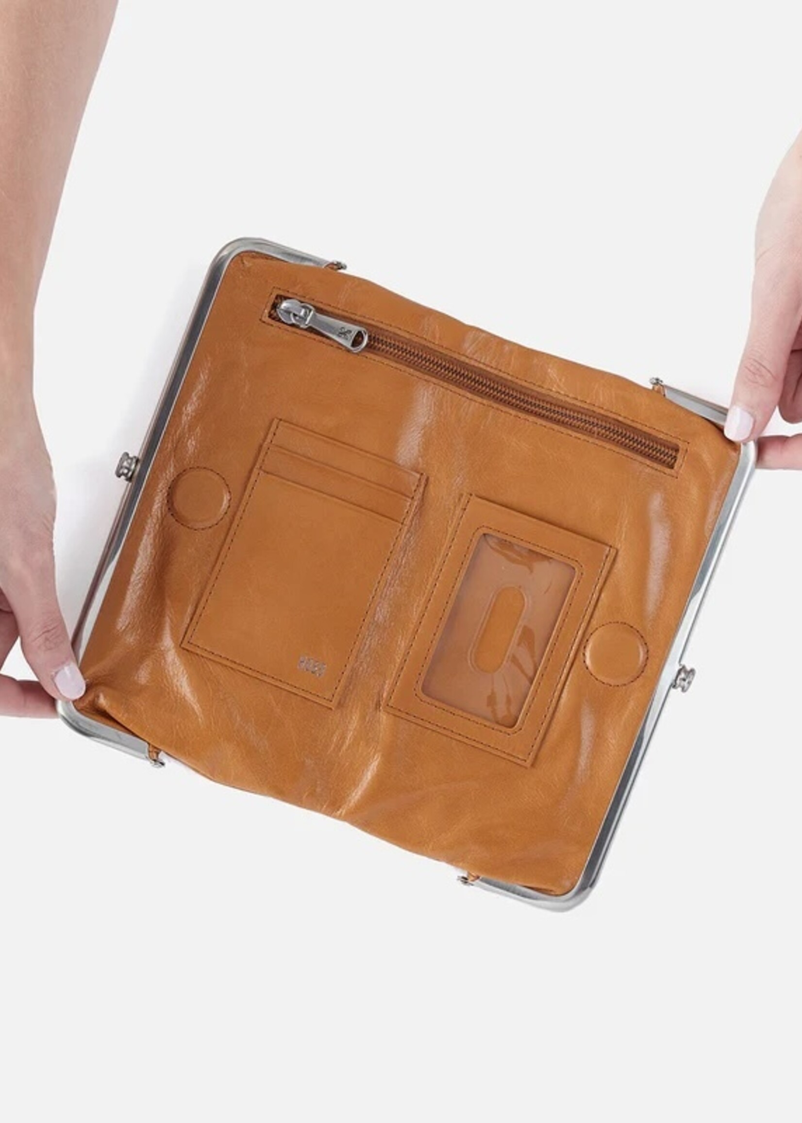 hobo Lauren Clutch Wallet - Natural