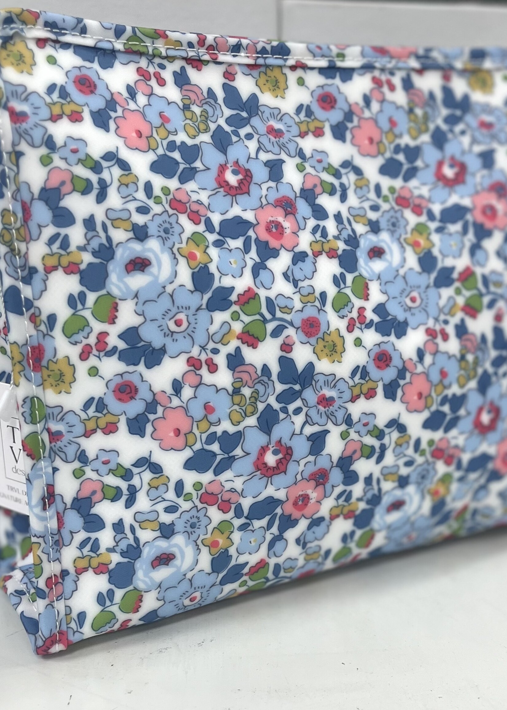 TRVL DESIGN Roadie Large - Bridgehampton Floral