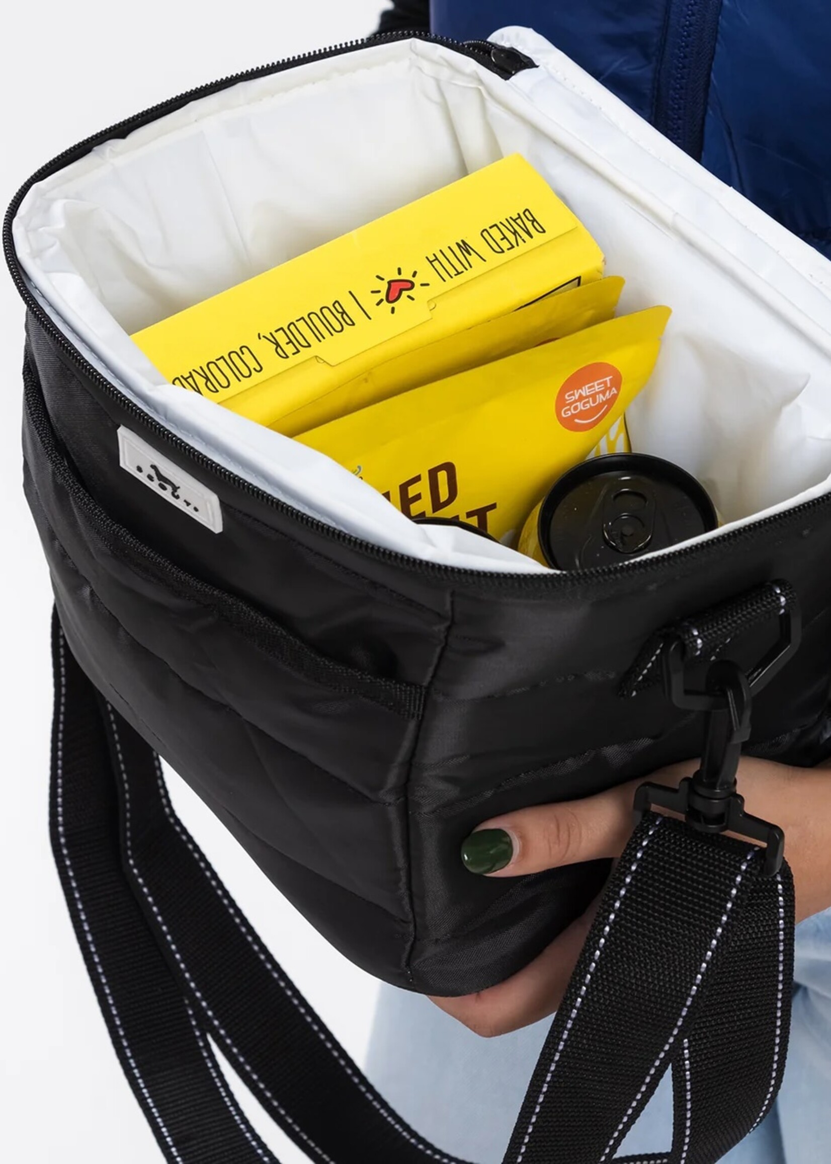 scout by bungalow Scout Road Snacks Black Puffer