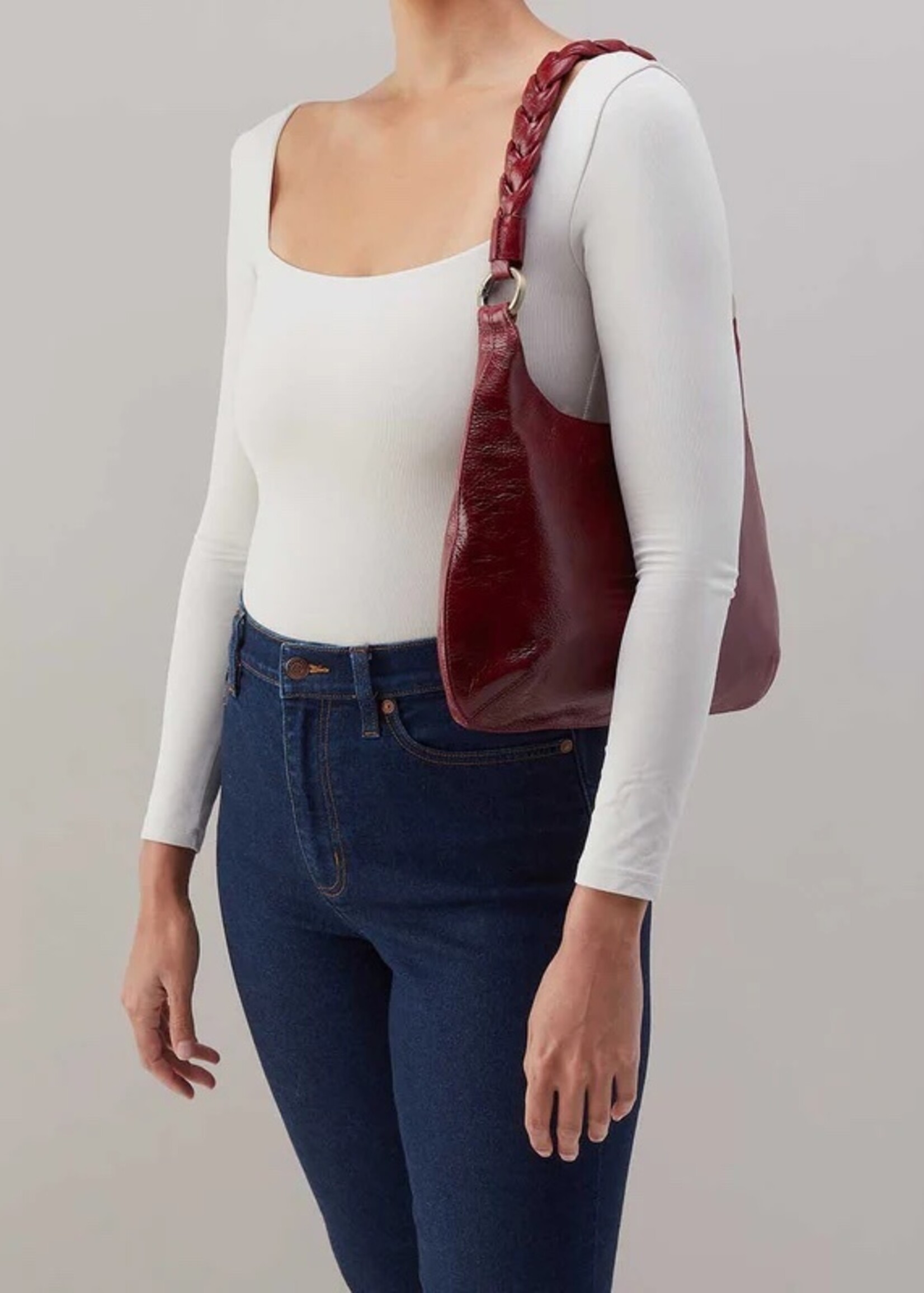 Madison Shoulder Garnet Gloss