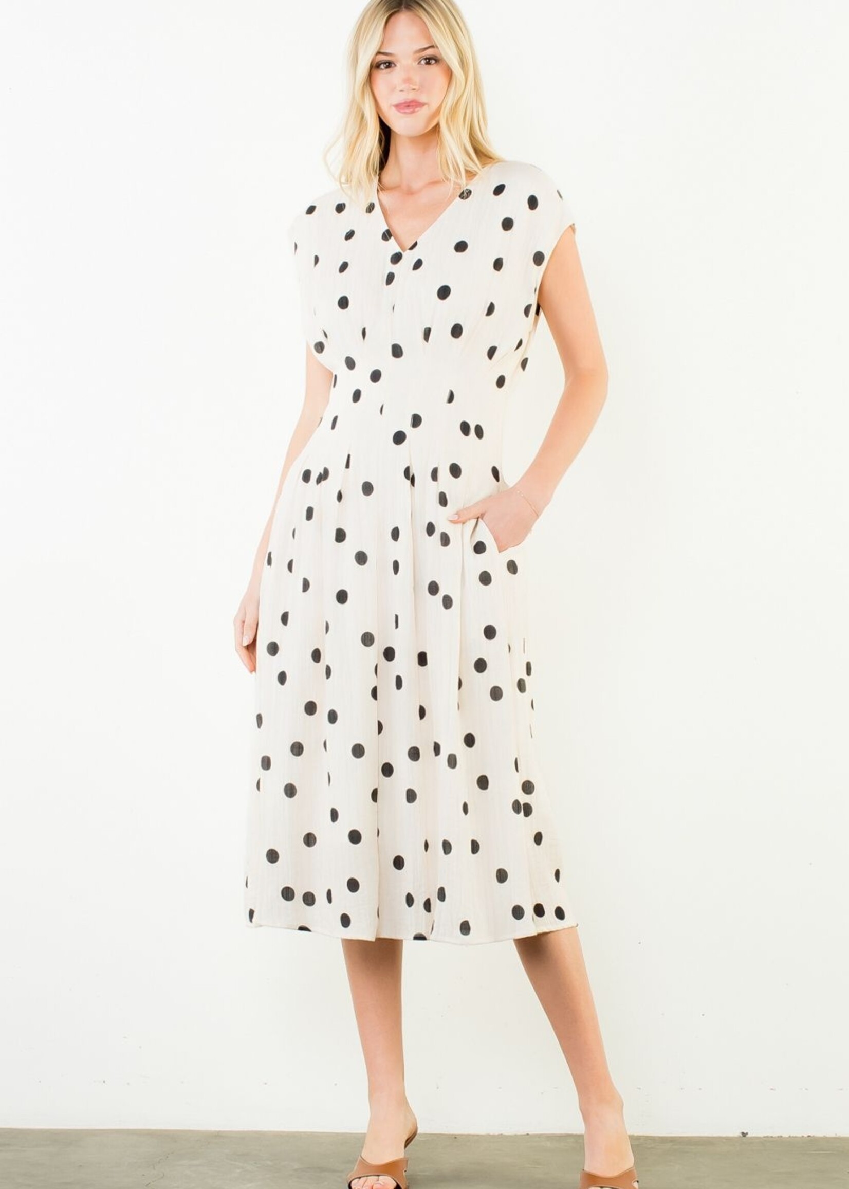 THML Short Sleeve Polka Dot V-Neck Dress
