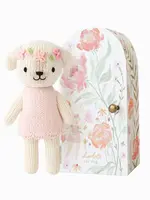 cuddle + kind Tiny Charlotte the Dog