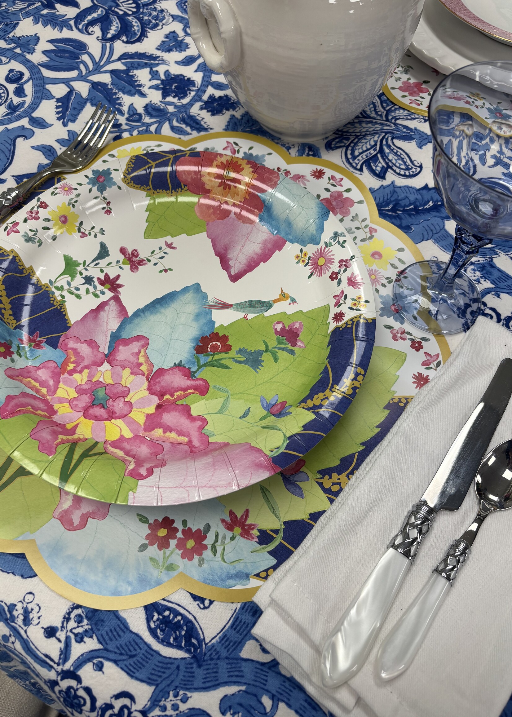 Lucy Grymes 10" Heavy Duty Tobacco Leaf Paper Plates set of 8