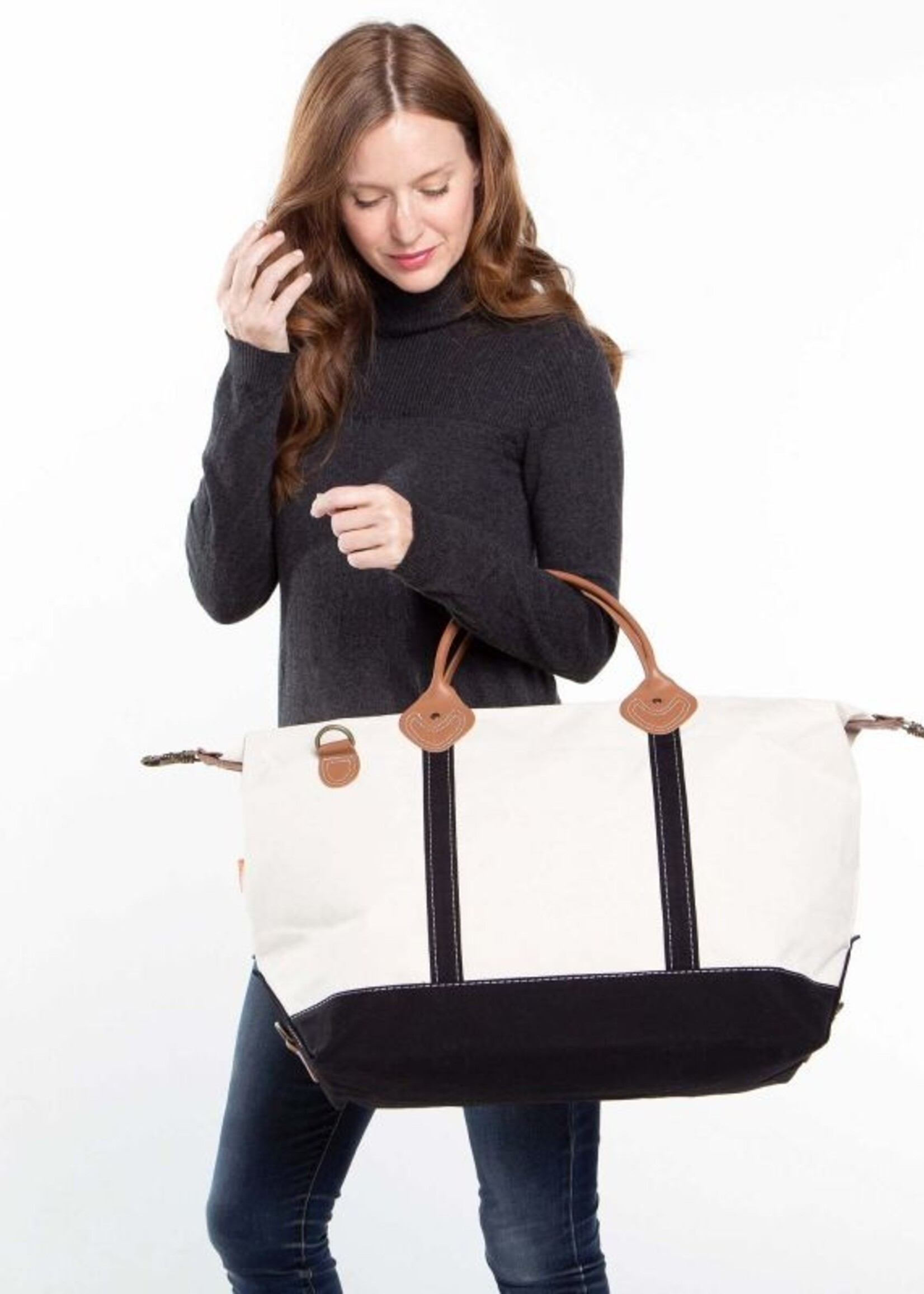 CB Station Canvas Weekender + Pouch Deal