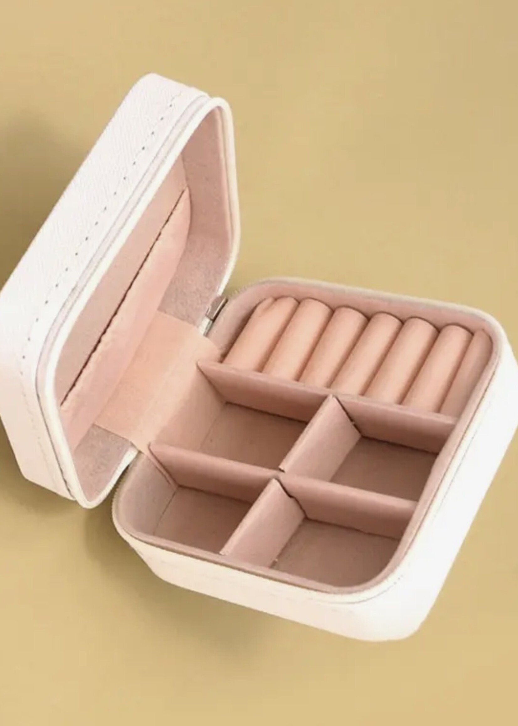 Personalized Travel Jewelry Organizer