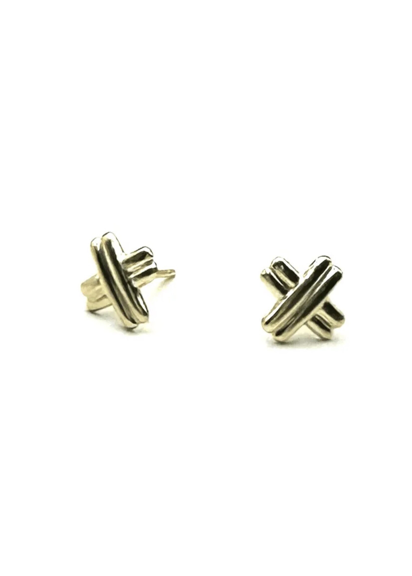 erin gray Petite Criss Cross Studs in 14k Gold Filled