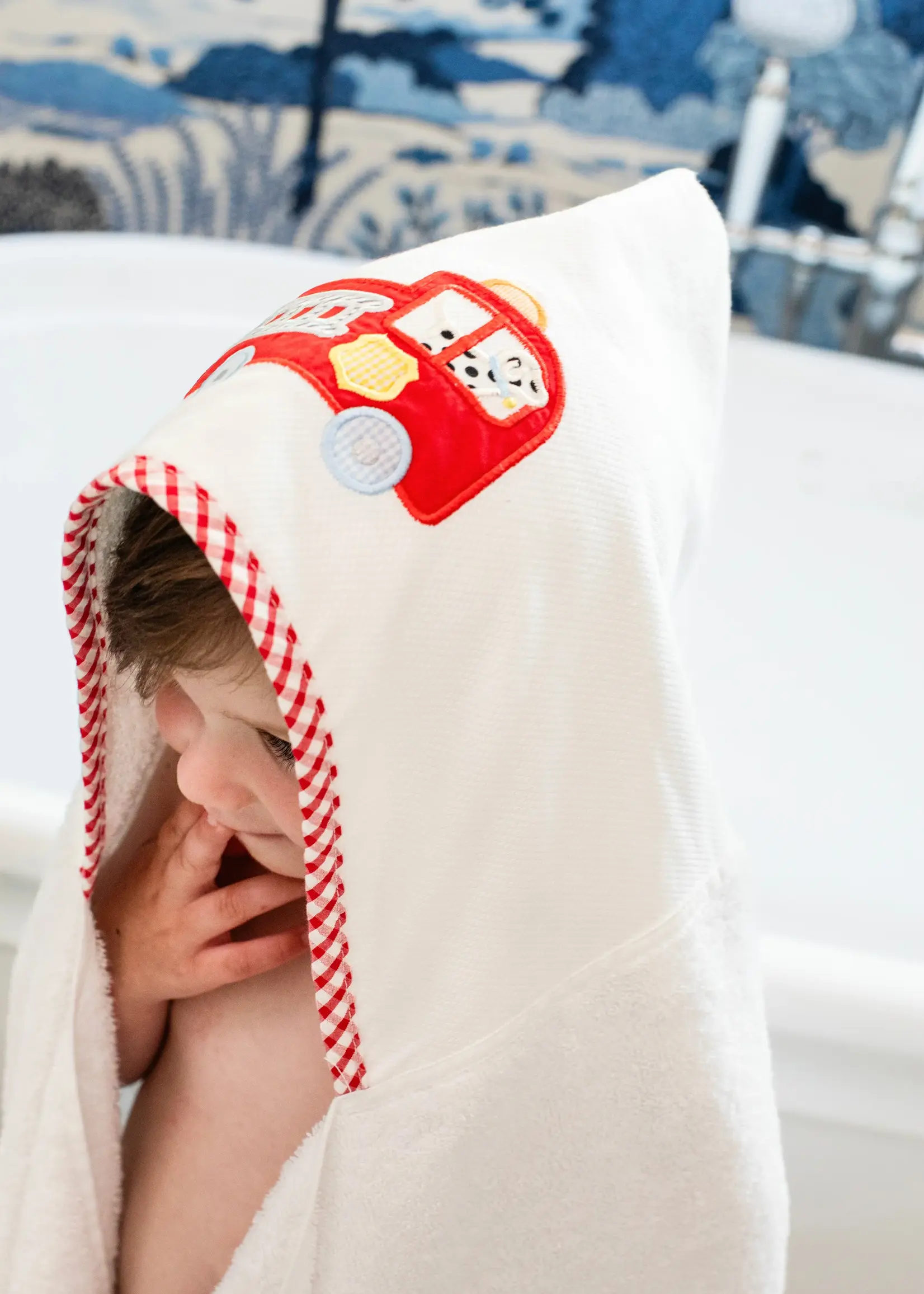 3 Marthas Fire Truck Everykid Towel