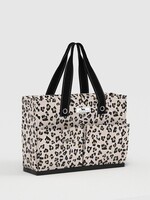 scout by bungalow Scout Uptown Pocket Tote Glamoflauge