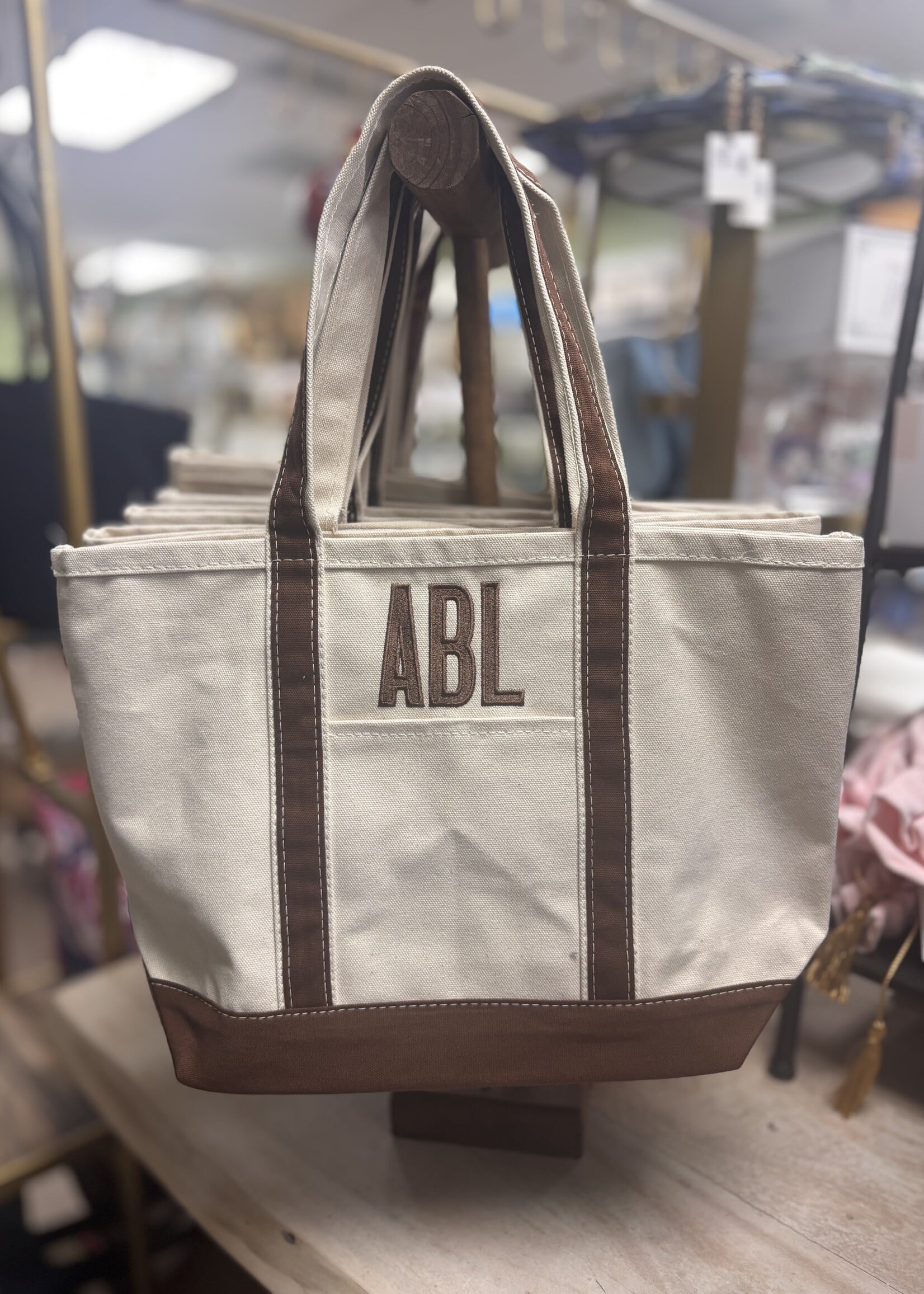 CB Station Medium classic tote chocolate