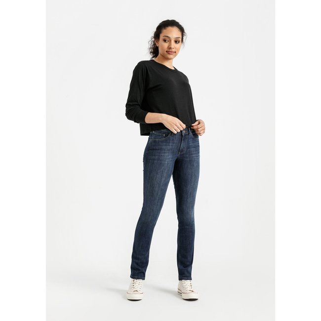 Duer Women's Performance Denim Slim Straight Jeans