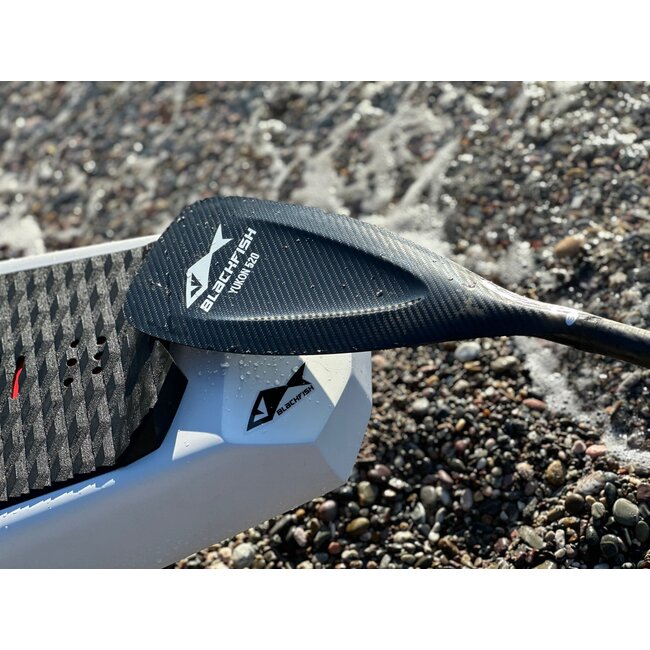 Blackfish Yukon 1 Piece Carbon SUP Paddle